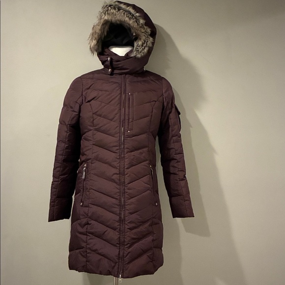 Eddie Bauer Dark Purple Puffer Jacket with Faux Fur Hood Retail $299 - Picture 7 of 12